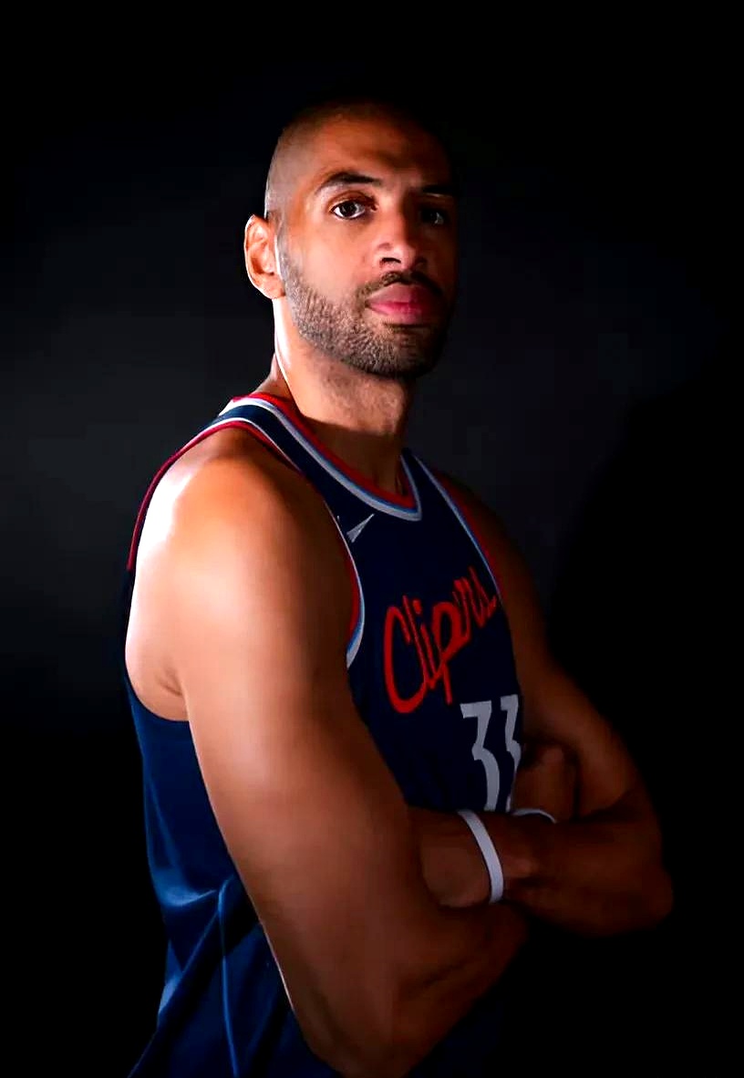 篮网B队逆转快船，萨博尼斯一己之力扛起全队