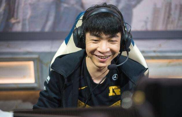 RGE险胜RNG,Huni一己之力扛起全队 RGE险胜RNG,Huni一己之力扛起全队