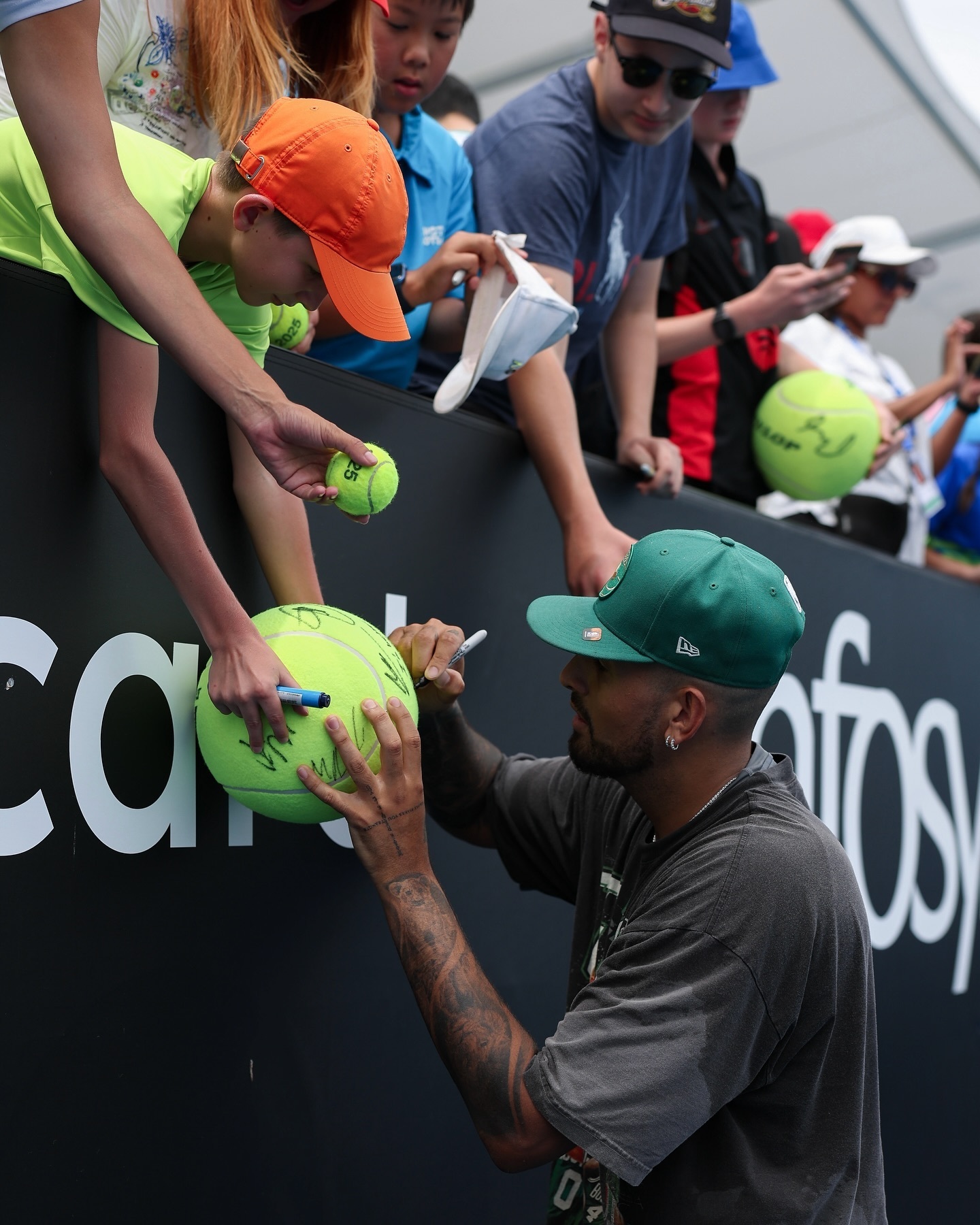 欧洲网球队横扫法国网球队,克耶高斯送出助攻 欧洲网球队横扫法国网球队,克耶高斯送出助攻