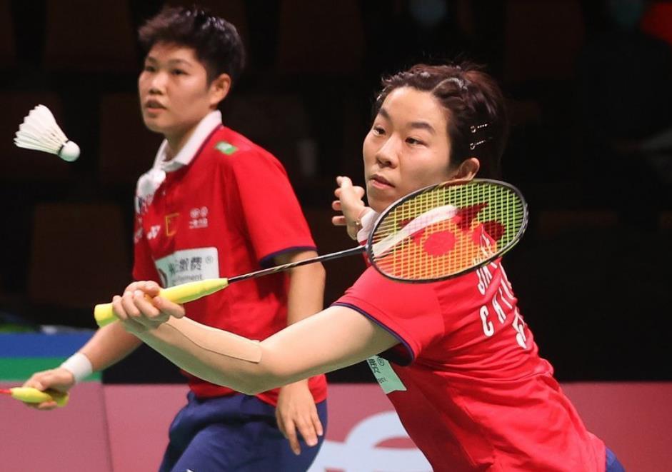 韩国队横扫日本队，黄鸭组合关键制胜