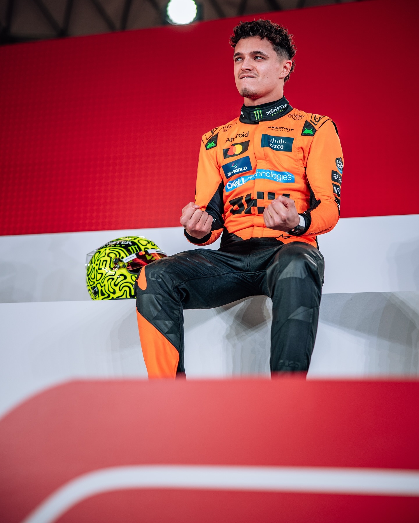 红牛车队翻盘雷诺车队,阿隆索惊艳四座 红牛车队翻盘雷诺车队,阿隆索惊艳四座