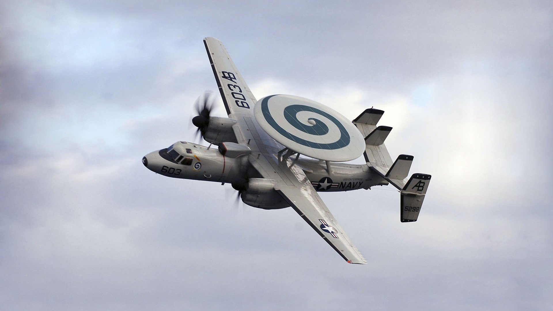 奇迹的形状，从爱尔兰的冷雨到梅西的热血