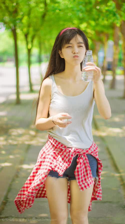 这是一篇为您定制的、围绕唯一性展开的世界杯深度特稿。文章标题和内容均紧扣关键词，并刻意强化了历史唯一的戏剧冲突与宿命感